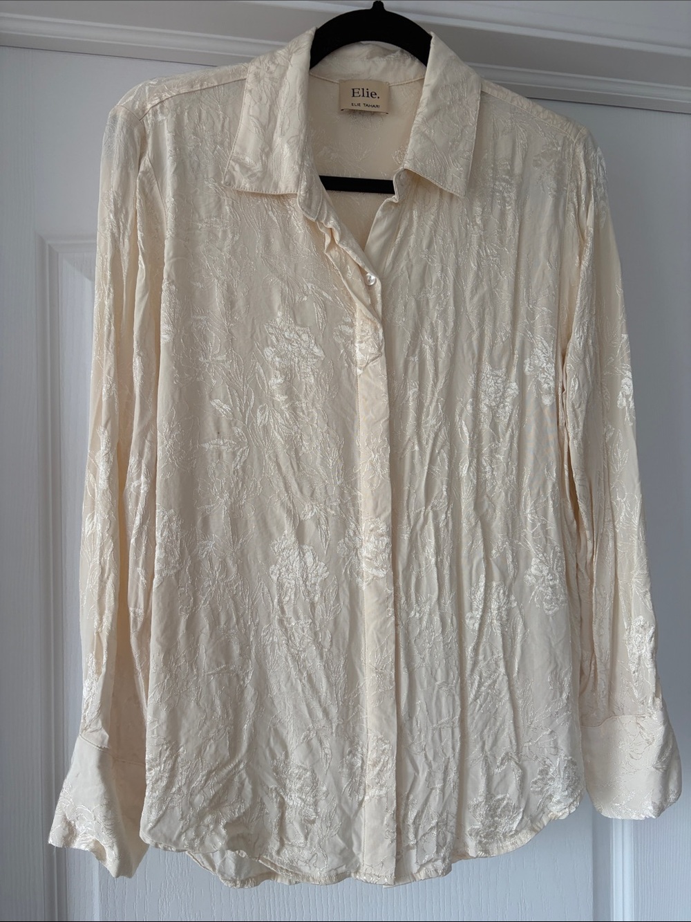 Elie Tahari Ivory Floral Jacquard Button-Up Blouse